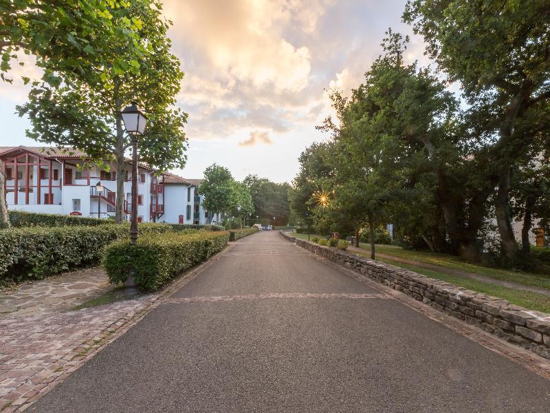 Residence Pierre & Vacances Les Terrasses D'Арконг Екстериор снимка
